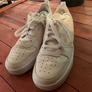 Nike Court Borough Low 2 Big Kids' Shoes (White)